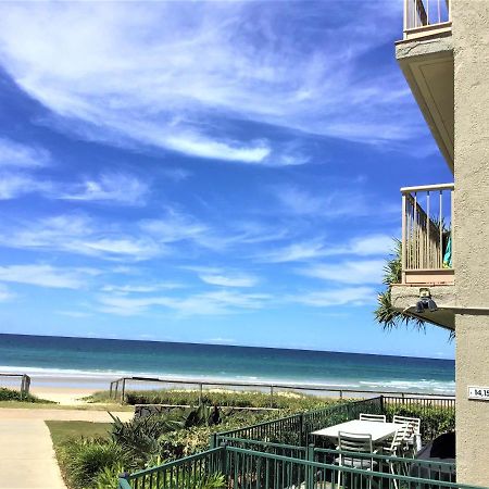 Sanctuary Beach Resort Gold Coast Exterior foto