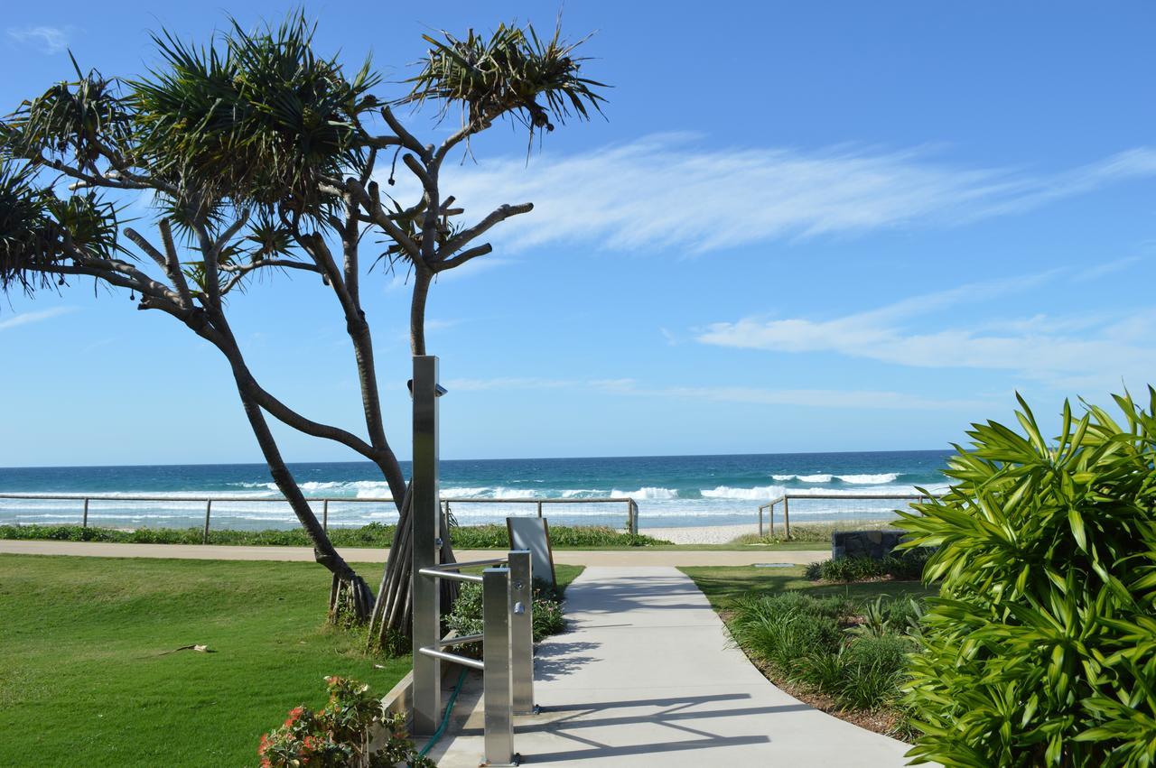 Sanctuary Beach Resort Gold Coast Exterior foto