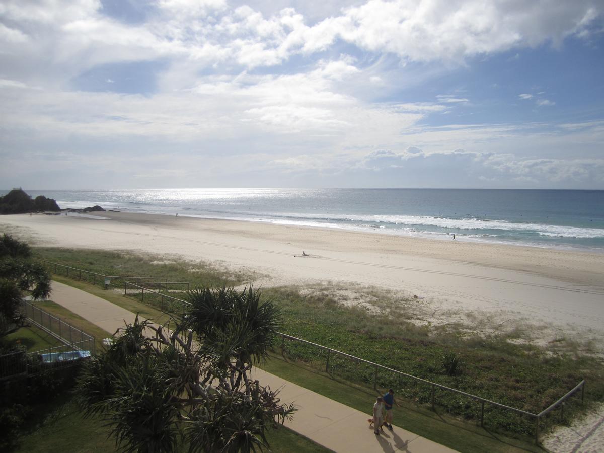 Sanctuary Beach Resort Gold Coast Exterior foto